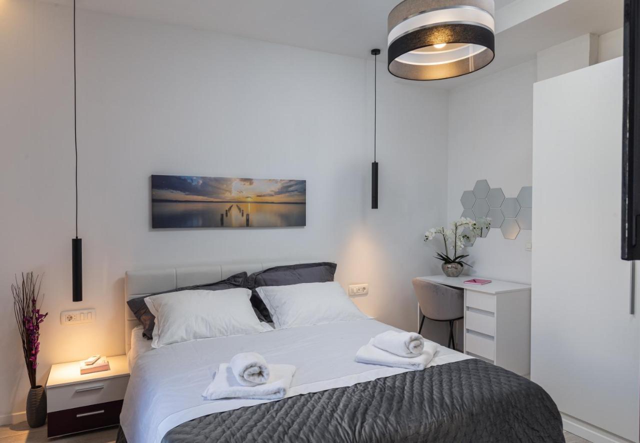 Gjenero Apartment